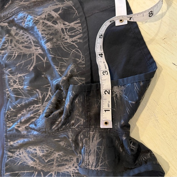 Lululemon Athletica Black With Metallic Writing Athletic Women's Shorts Size 10 - Picture 7 of 8